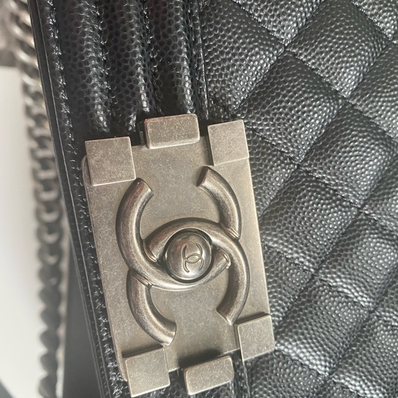 🌟❗️SOLD❗️CHANEL BOY CAVIAR🌟 - Picture 5 of 16